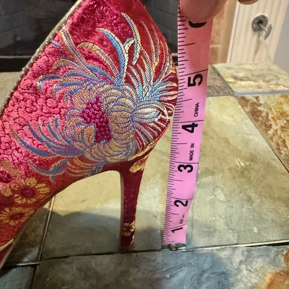 Aldo Red Embroidered Heels - Picture 9 of 9